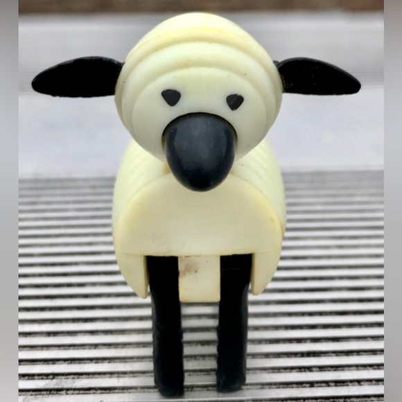Vintage 1971 Antique FISHER PRICE Little People Miniature Plastic Toy SHEEP - Picture 8 of 9